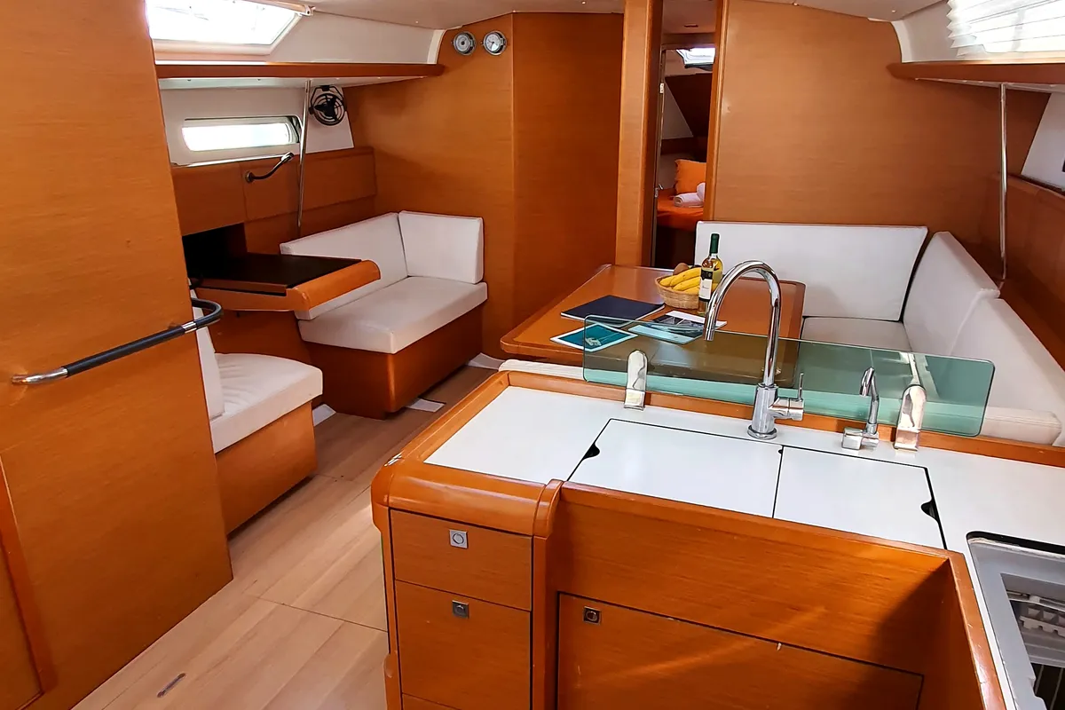 Salon of Kalli Zoi II, a Jeanneau Sun Odyssey 449 sailboat at Benitses, Greece