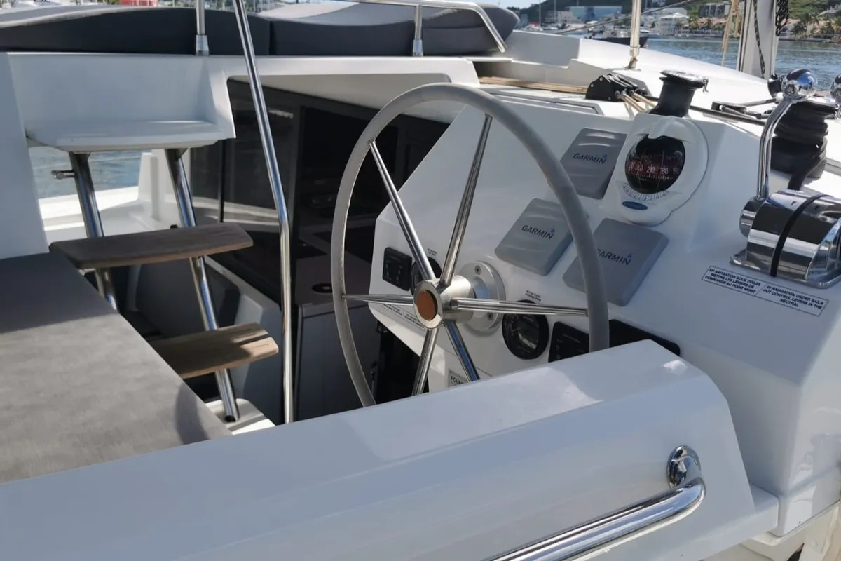 MARGUERITE, a Fountaine Pajot Astréa 42 catamaran at Propriano, France