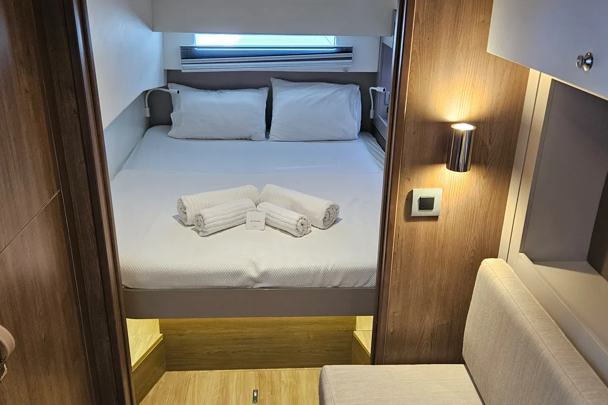 Cabin on Sah Mat, a Bali 4.2 OW catamaran at Fethiye, Turkey