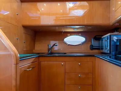 Galley of C&A, a Uniesse 55 motorboat at Τροκαντερό, Greece