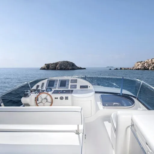 Cockpit of C&A, a Uniesse 55 motorboat at Τροκαντερό, Greece