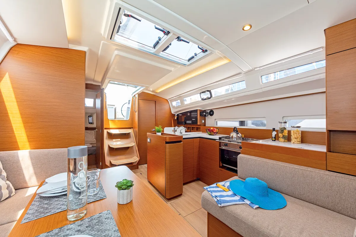 Zheng Yi Sao (郑一嫂), a Jeanneau Sun Odyssey 410 sailboat at Athens, Greece
