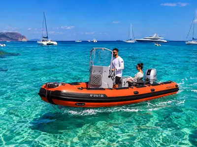 Highfielf Patrol 530, a Motorboat motorboat at Santa Eulària des Riu, Spain