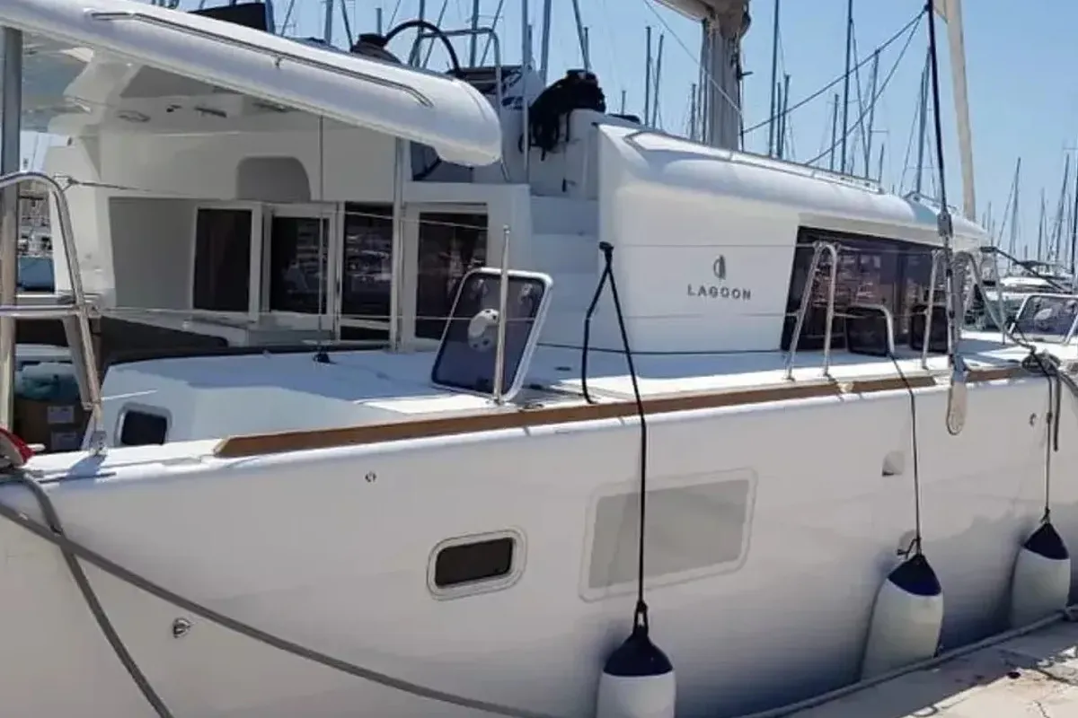 Exterior view of Afrodite, a Lagoon 450 catamaran at Thira Municipal Unit, Greece