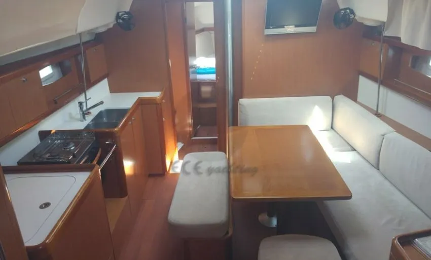 Salon of Filadelfo, a Beneteau Oceanis 43.4 sailboat at Fethiye, Turkey