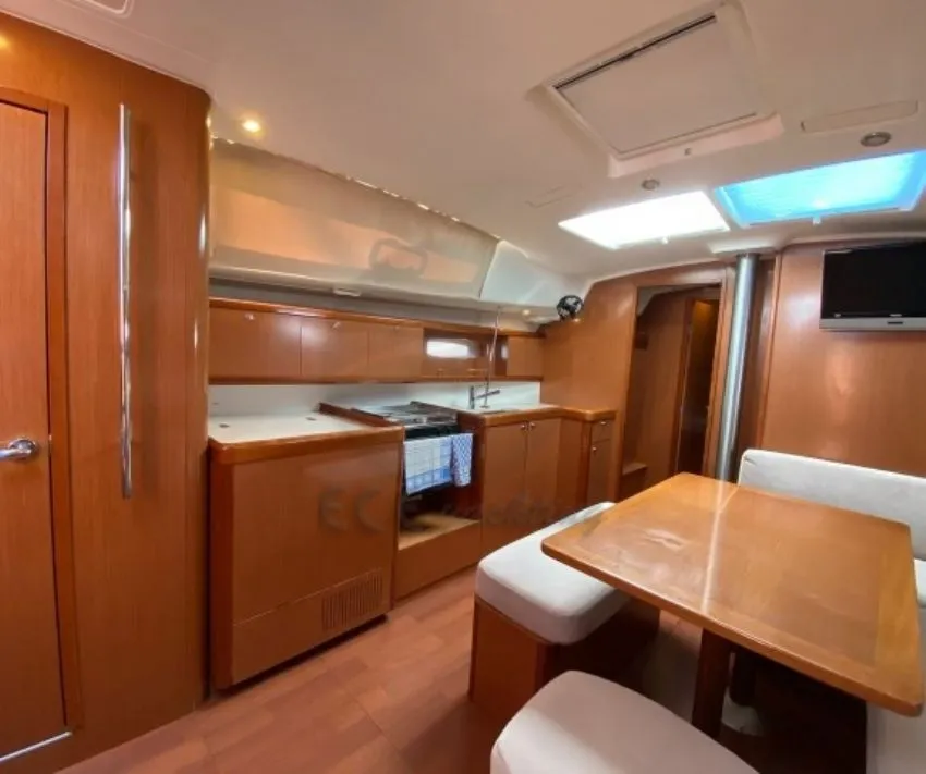Salon of Filadelfo, a Beneteau Oceanis 43.4 sailboat at Fethiye, Turkey