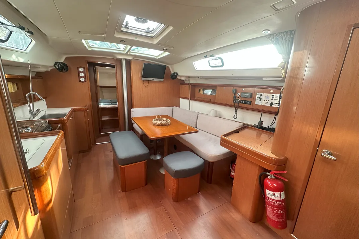 Salon of Filadelfo, a Beneteau Oceanis 43.4 sailboat at Fethiye, Turkey