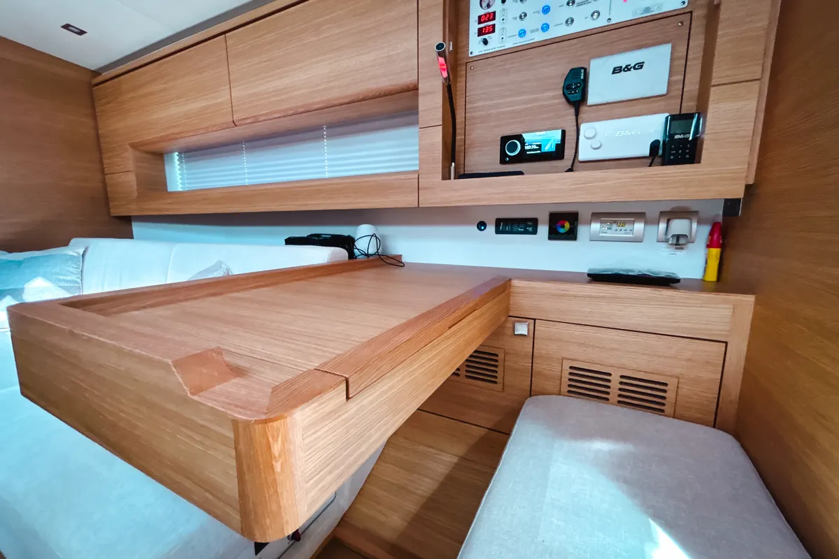 Salon of Premium, a Solaris 50 sailboat at Salerno, Italy