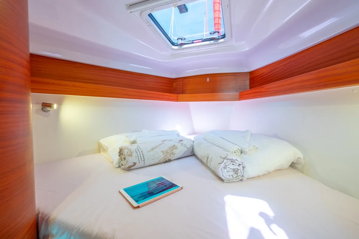 Cabin on Funky, a Elan Impression 40.1 sailboat at Split, Croatia
