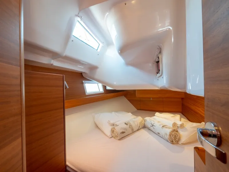 Cabin on Funky, a Elan Impression 40.1 sailboat at Split, Croatia