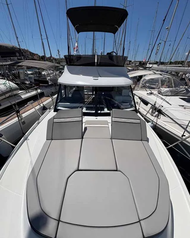 Deck of Solea, a Jeanneau Merry Fisher 1095 Fly motorboat at Jezera, Croatia