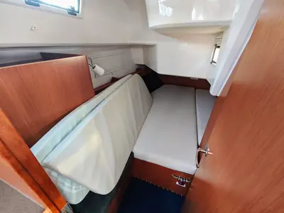 Cabin on Atena, a Bavaria Cruiser 37 sailboat at Općina Sukošan, Croatia