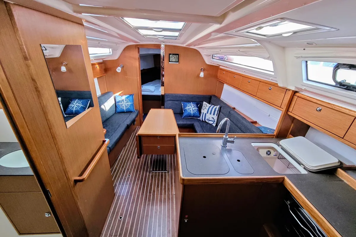 Salon of Atena, a Bavaria Cruiser 37 sailboat at Općina Sukošan, Croatia