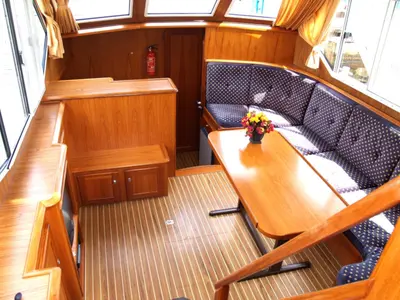 Salon of De Drait Renal 36, a motorboat at Drachten, Netherlands