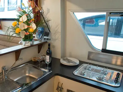 Galley of Continentale - Budget 7, a Cygnet Continentale motorboat at Decize, France