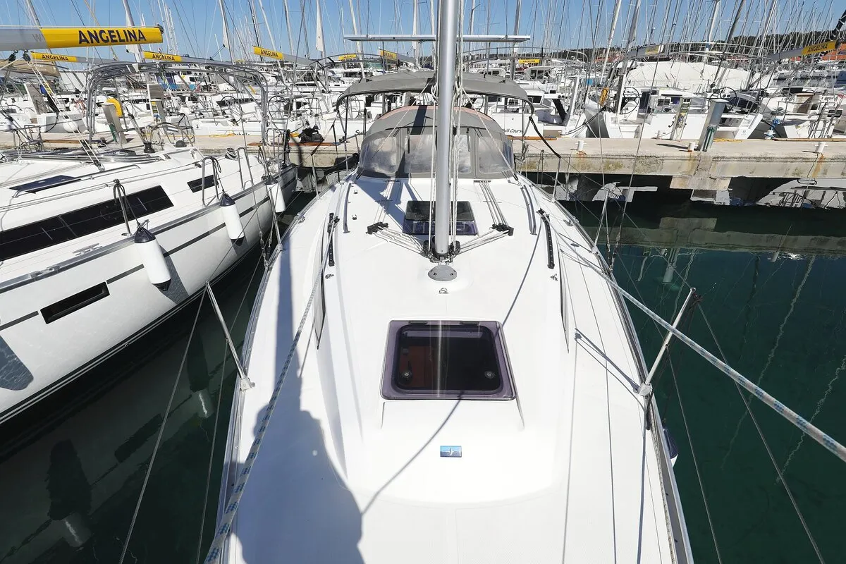Deck of Feeling Good, a Bavaria Cruiser 34 sailboat at Pirovac, Croatia