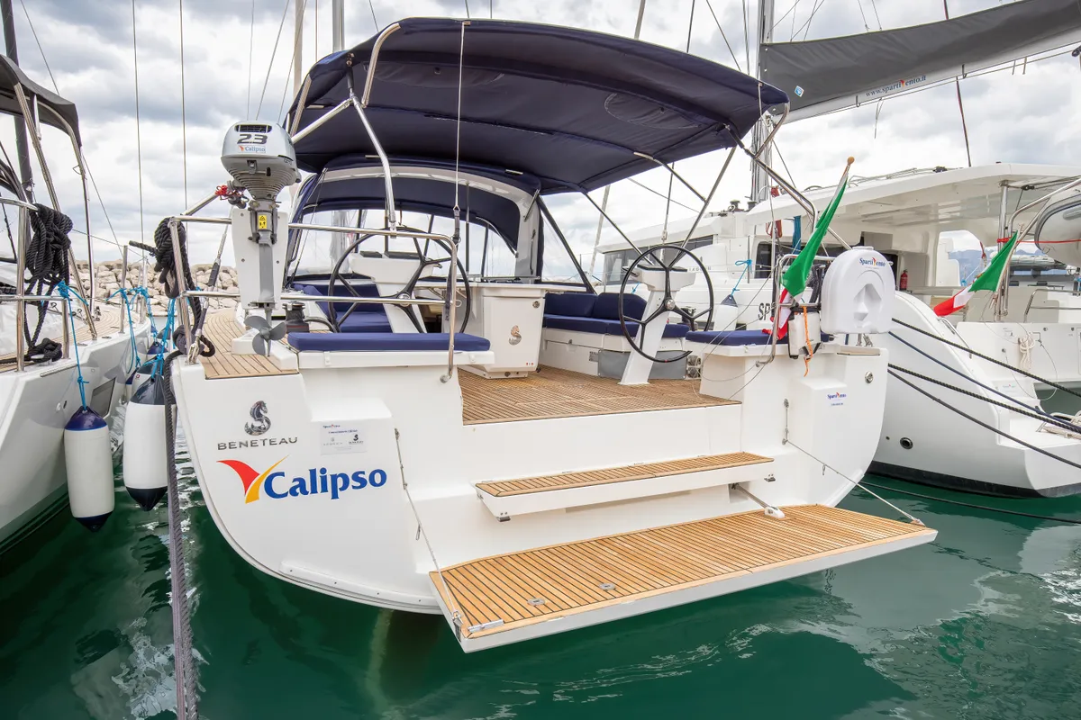 Exterior view of Calipso, a Beneteau Oceanis 51.1 sailboat at Salerno, Italy