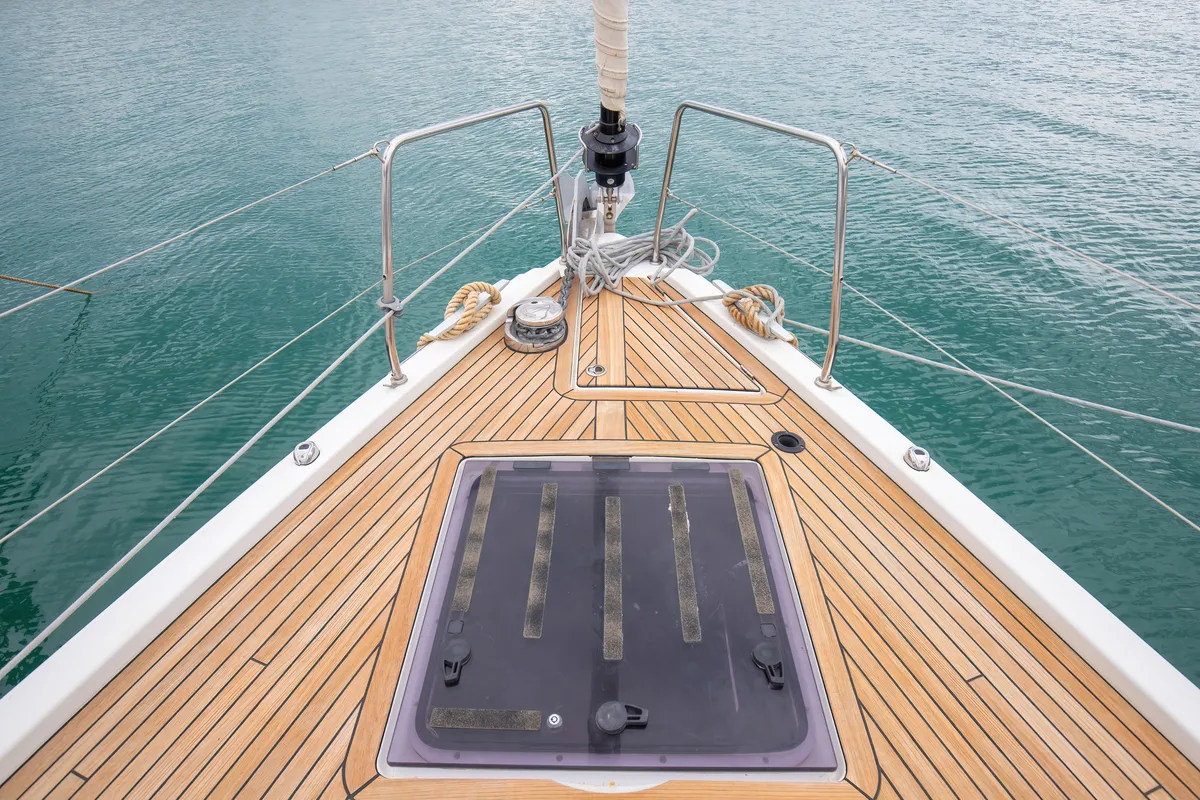 Deck of Calipso, a Beneteau Oceanis 51.1 sailboat at Salerno, Italy