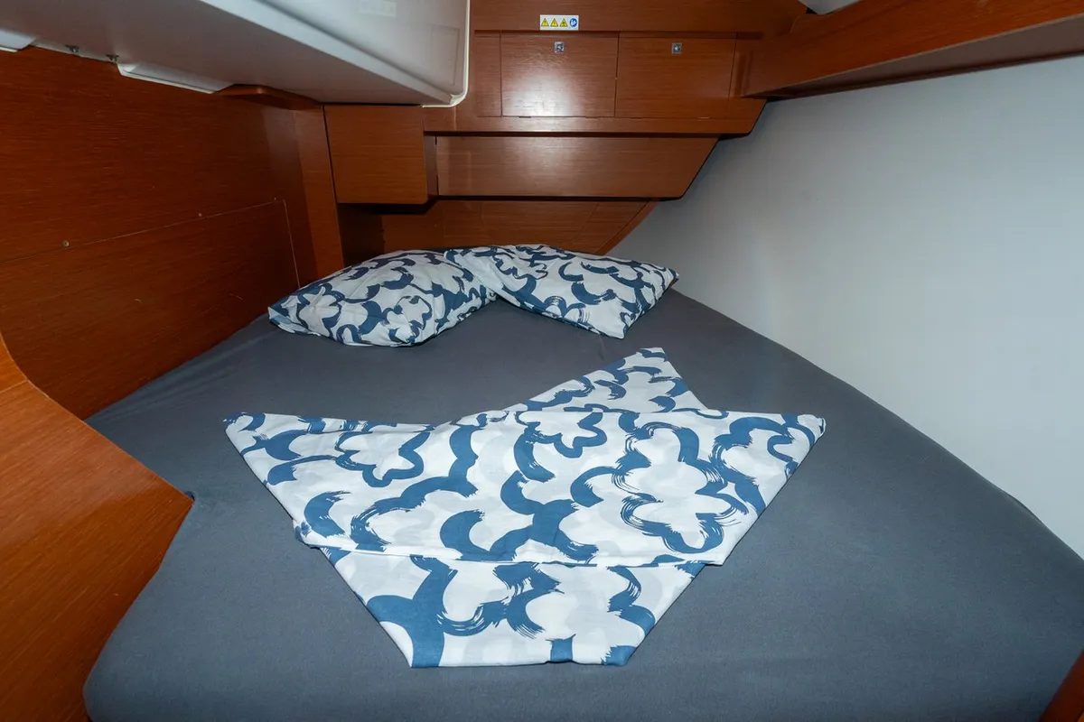 Draco, a Dufour 360 GL sailboat at Pula, Croatia