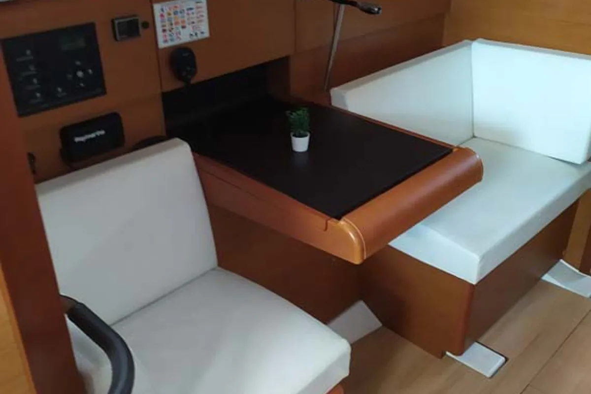 Salon of Mango Tango, a Jeanneau Sun Odyssey 419 sailboat at Trogir, Croatia