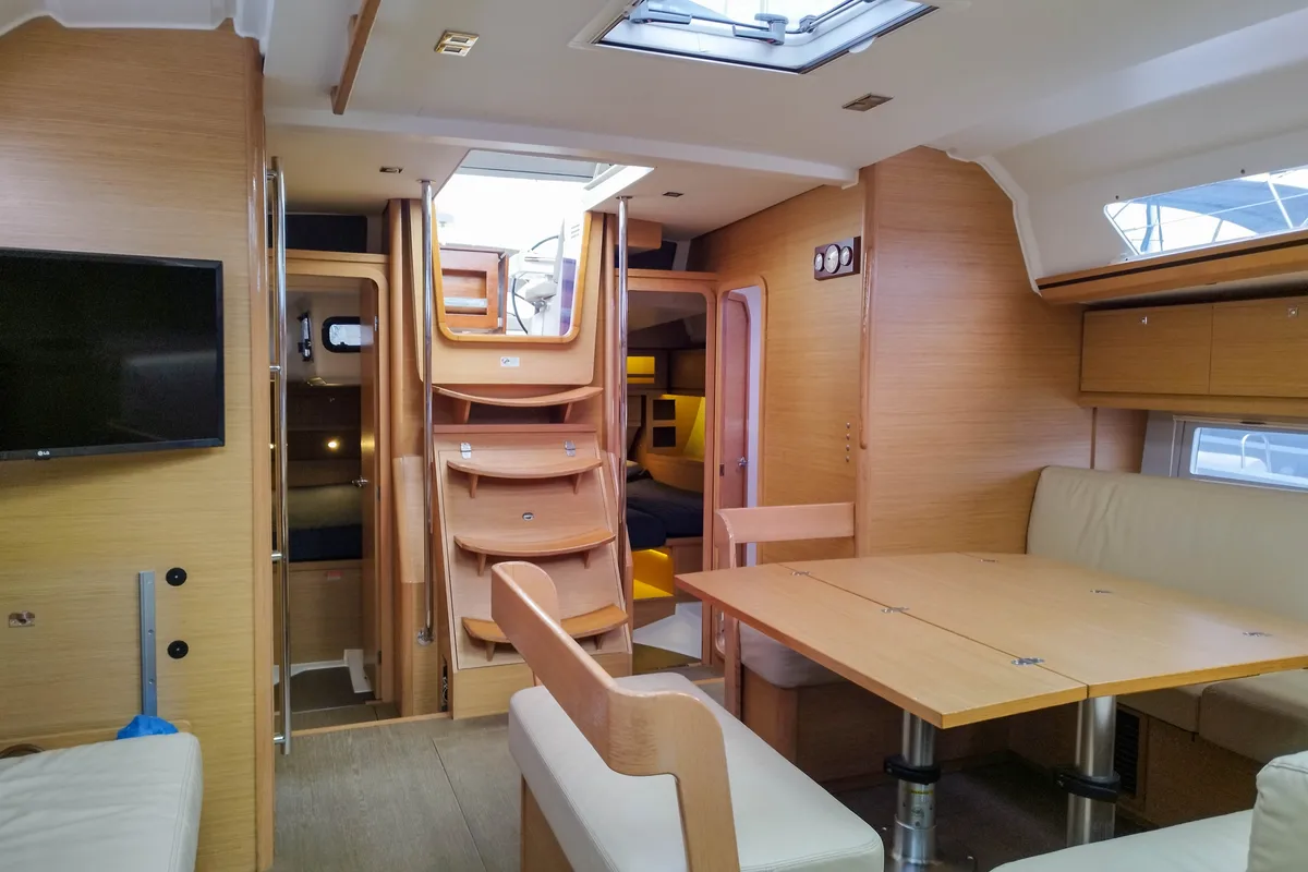 Salon of Greenleaf, a Dufour 520 GL sailboat at Olbia, Italy