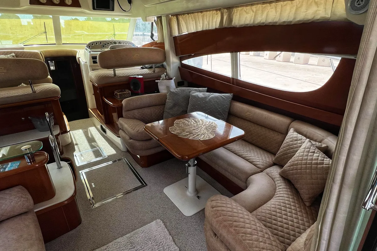 Salon of UNPLUGGED, a Prestige 46 Fly motor yacht at Split, Croatia