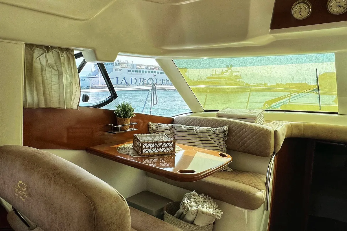 Salon of UNPLUGGED, a Prestige 46 Fly motor yacht at Split, Croatia