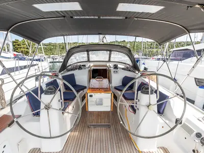 Salon of Star Fabian, a Bavaria Cruiser 40 sailboat at Primošten, Croatia