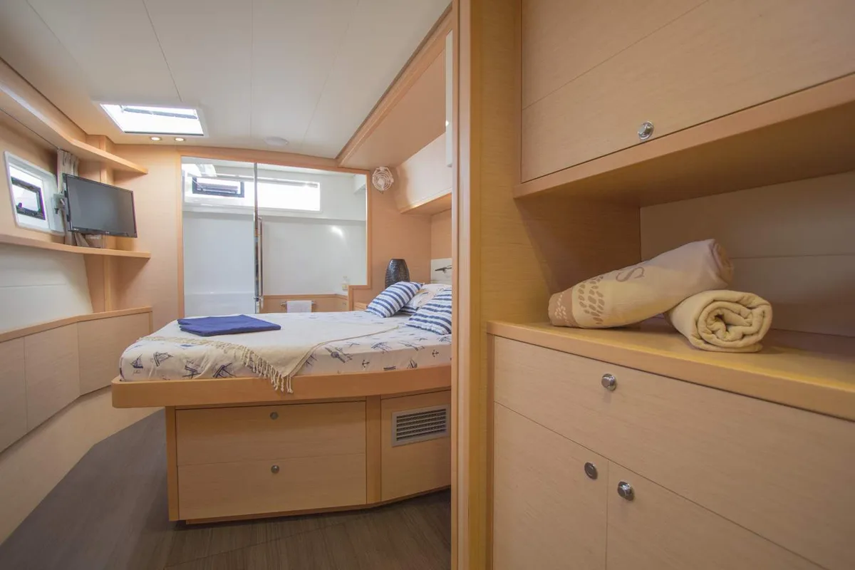 Cabin on Discovery I, a Lagoon 52F catamaran at Općina Marina, Croatia