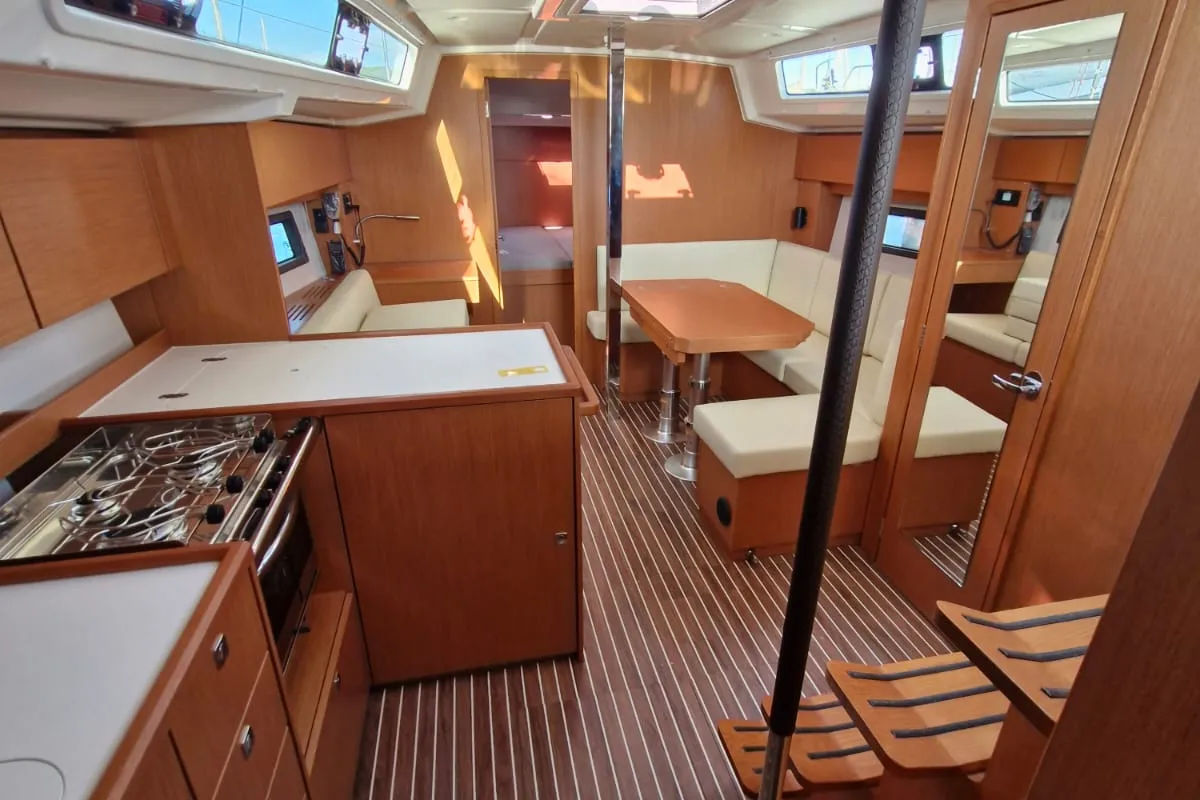 Salon of Williams, a Bavaria C38 sailboat at Grad Pula, Croatia