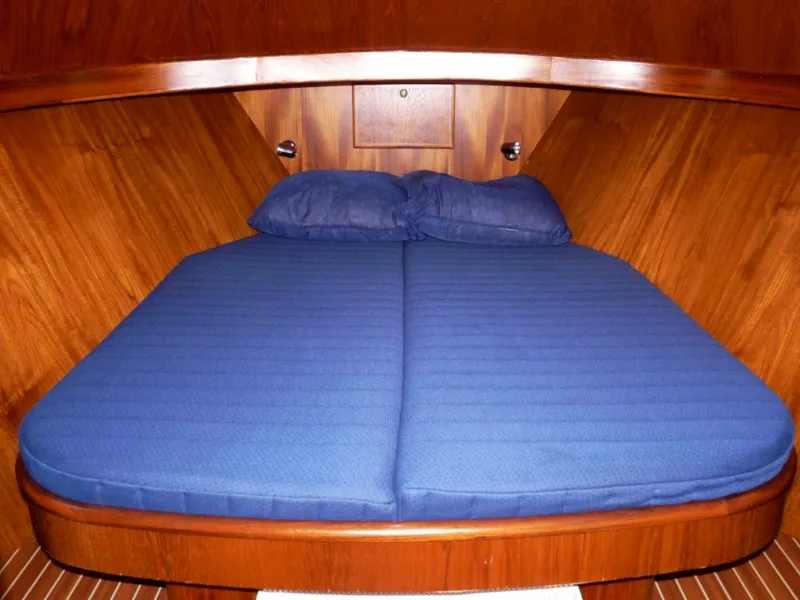 Cabin on Drait 107, a De Drait Bravoure 40 motorboat at Drachten, Netherlands