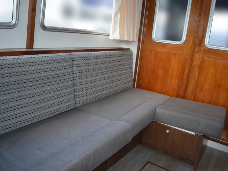 Salon of Drait 107, a De Drait Bravoure 40 motorboat at Drachten, Netherlands