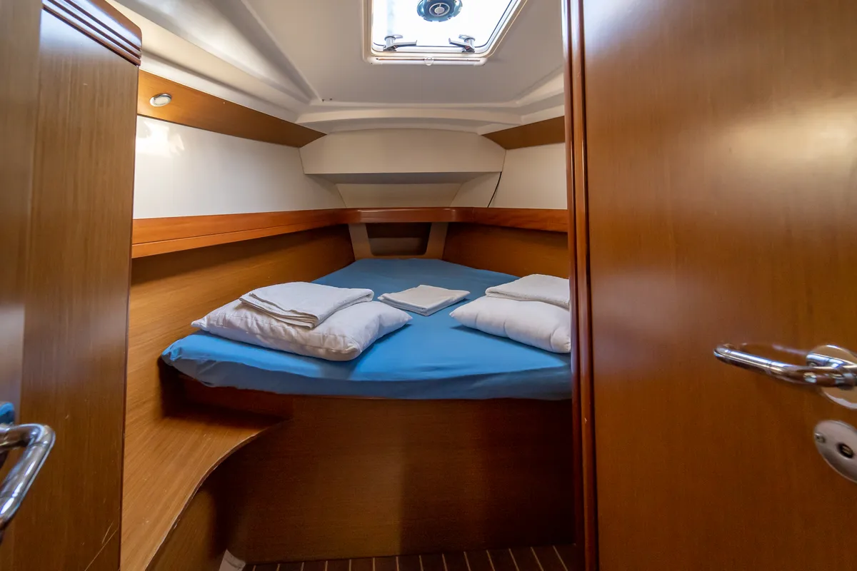 Cabin on Mesogeios, a Jeanneau Sun Odyssey 42 i sailboat at Kavala, Greece