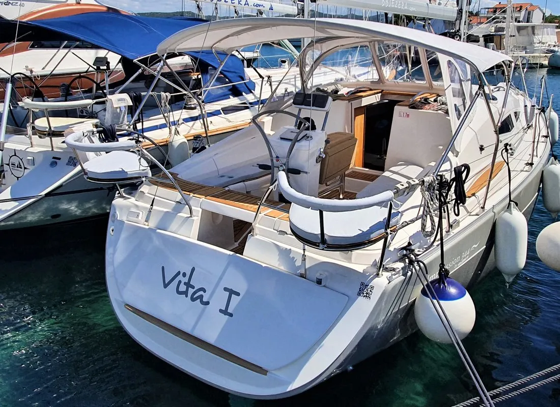 Exterior view of Vita I, a Elan 344 Impression sailboat at Jezera, Croatia