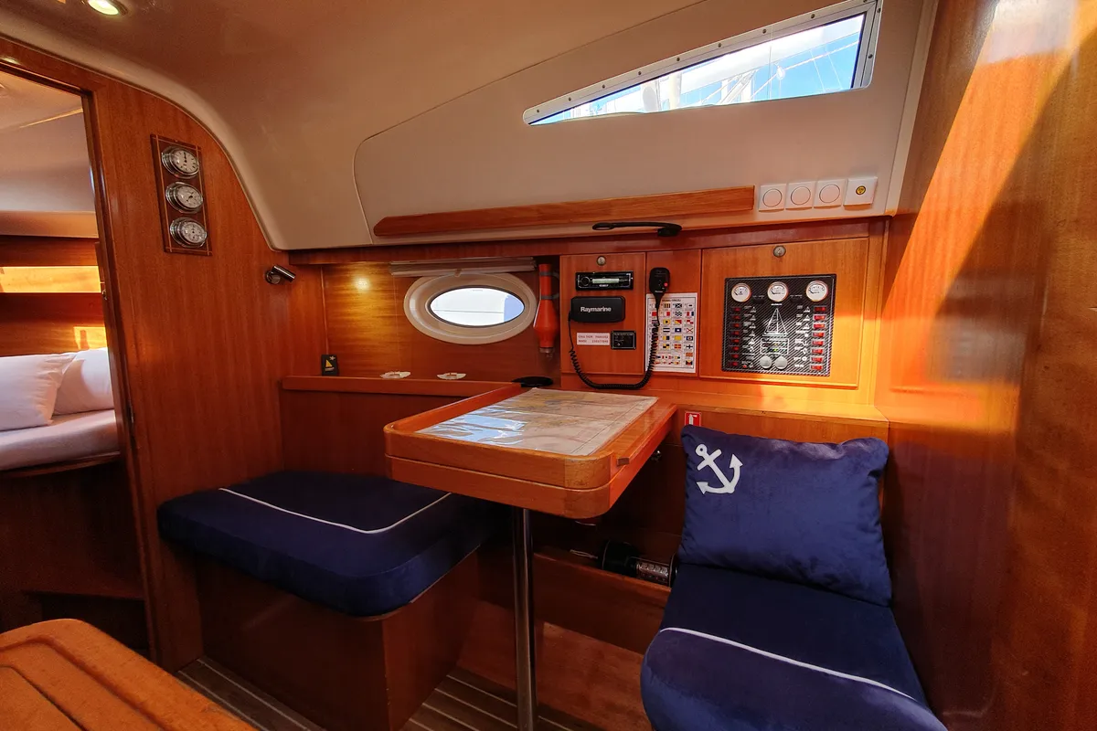 Salon of Vita I, a Elan 344 Impression sailboat at Jezera, Croatia