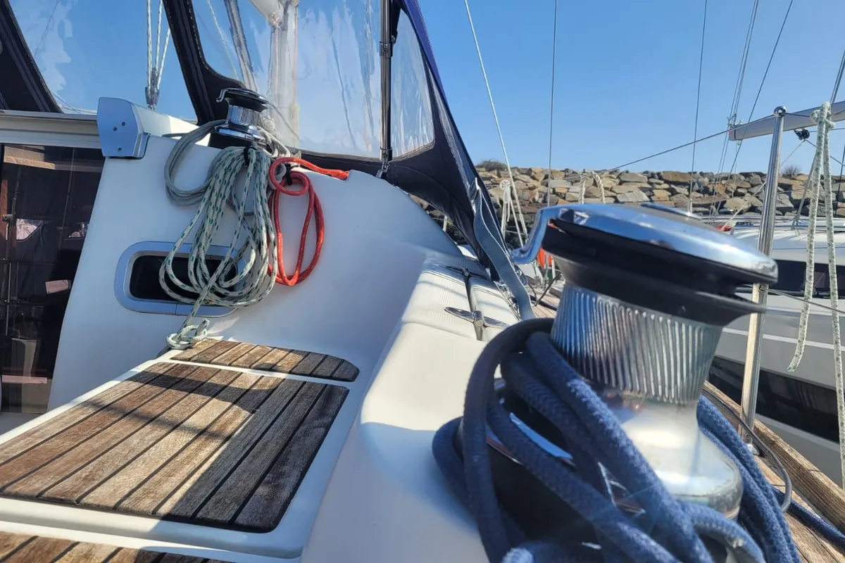 Deck of Bandiagara, a Beneteau Oceanis 37 sailboat at Saint-Cast-le-Guildo, France