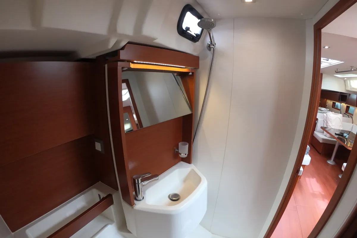 Head on Famiglia, a Beneteau Oceanis 51.1 sailboat at Athens, Greece