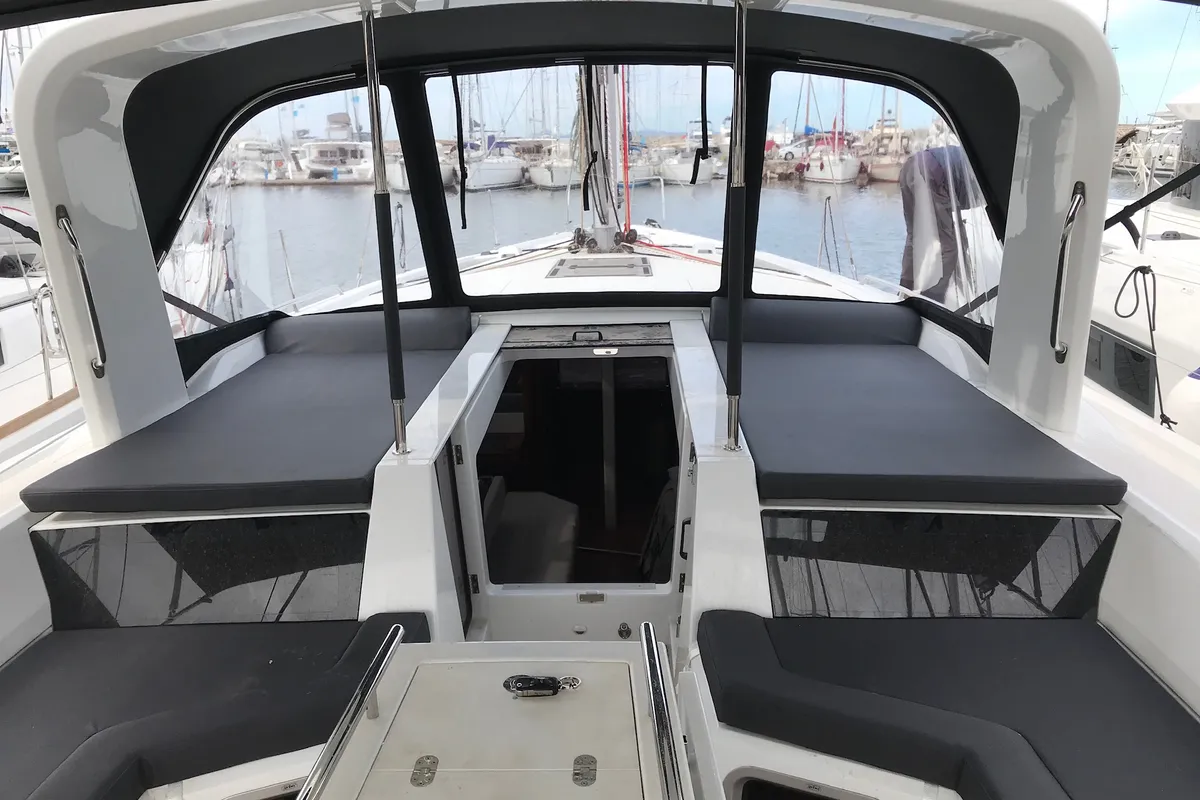 Exterior view of Famiglia, a Beneteau Oceanis 51.1 sailboat at Athens, Greece