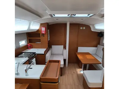 Salon of Nerea, a Jeanneau Sun Odyssey 410 sailboat at Loutraki, Greece