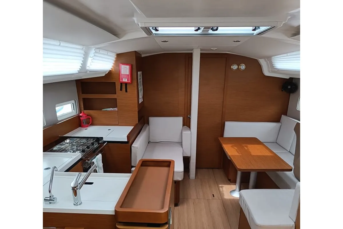 Salon of Nerea, a Jeanneau Sun Odyssey 410 sailboat at Loutraki, Greece