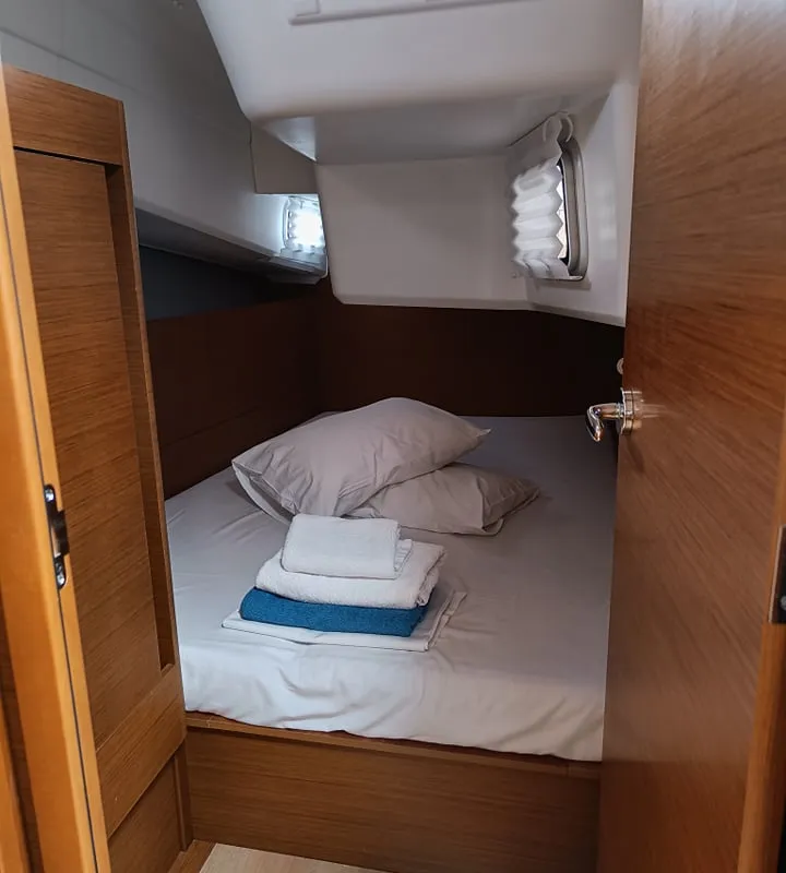 Cabin on Nerea, a Jeanneau Sun Odyssey 410 sailboat at Loutraki, Greece