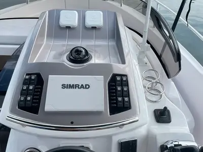 Cockpit of no name, a Sessa Marine Key Largo 27 motorboat at Grad Trogir, Croatia
