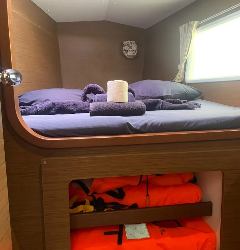 Cabin on Pampero, a Lagoon 380 catamaran at Roche Caiman, Seychelles