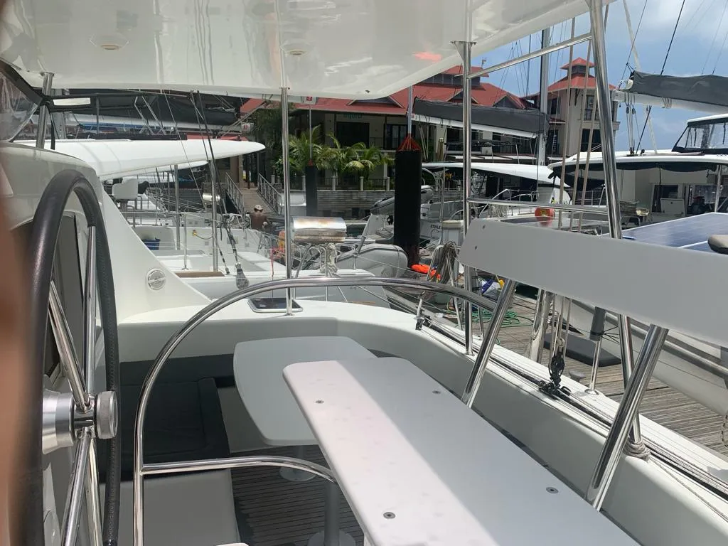 Cockpit of Pampero, a Lagoon 380 catamaran at Roche Caiman, Seychelles