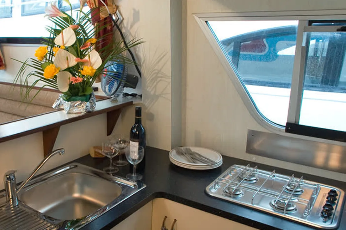 Galley of Continentale - Budget 2, a Cygnet Continentale motorboat at Hesse, France