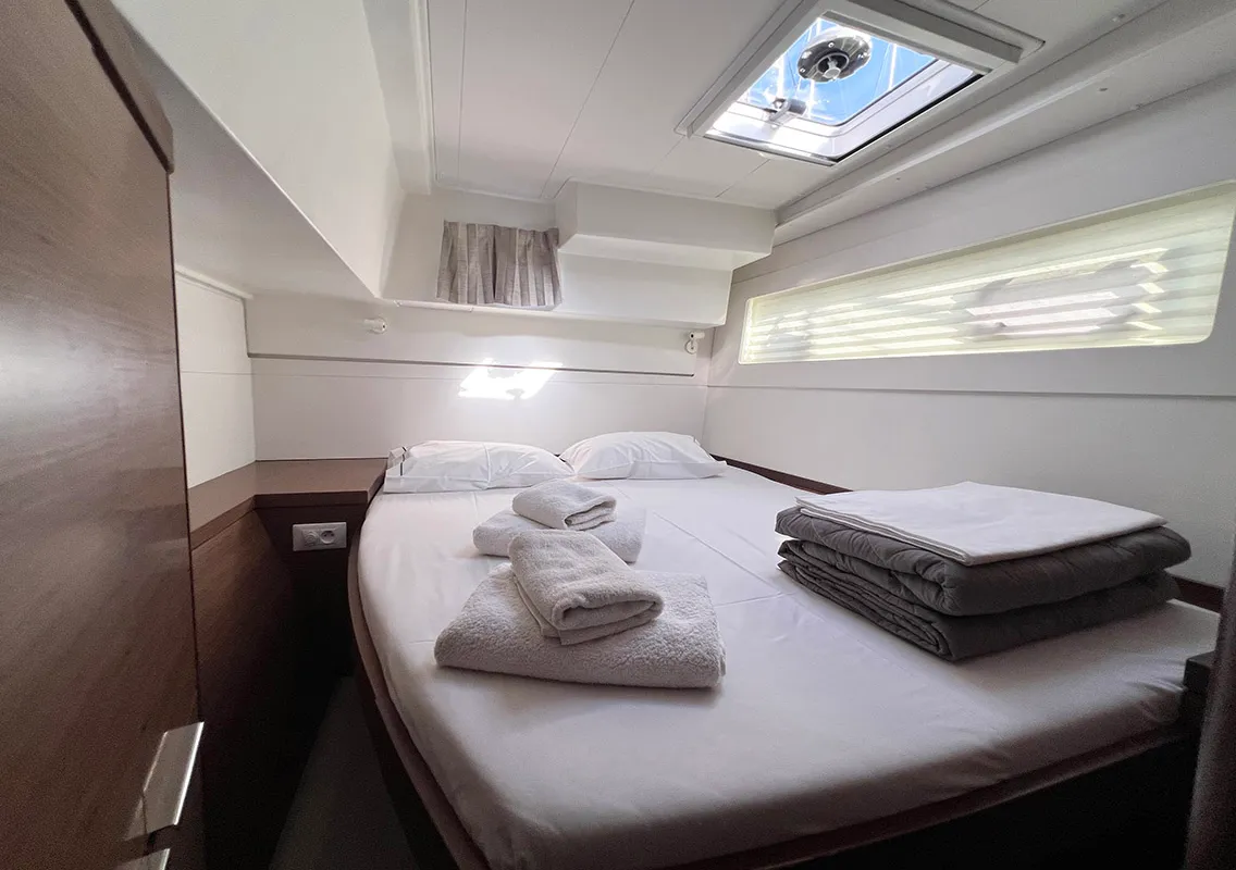 Cabin on Bella Mare, a Lagoon 40 catamaran at Athens, Greece