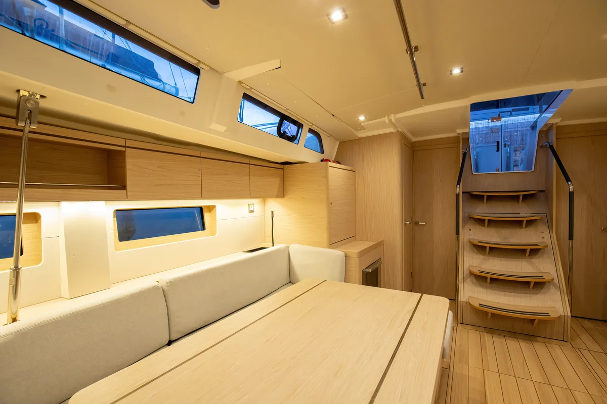 Salon of Olimpia, a Beneteau Oceanis 51.1 sailboat at Capo d'Orlando, Italy