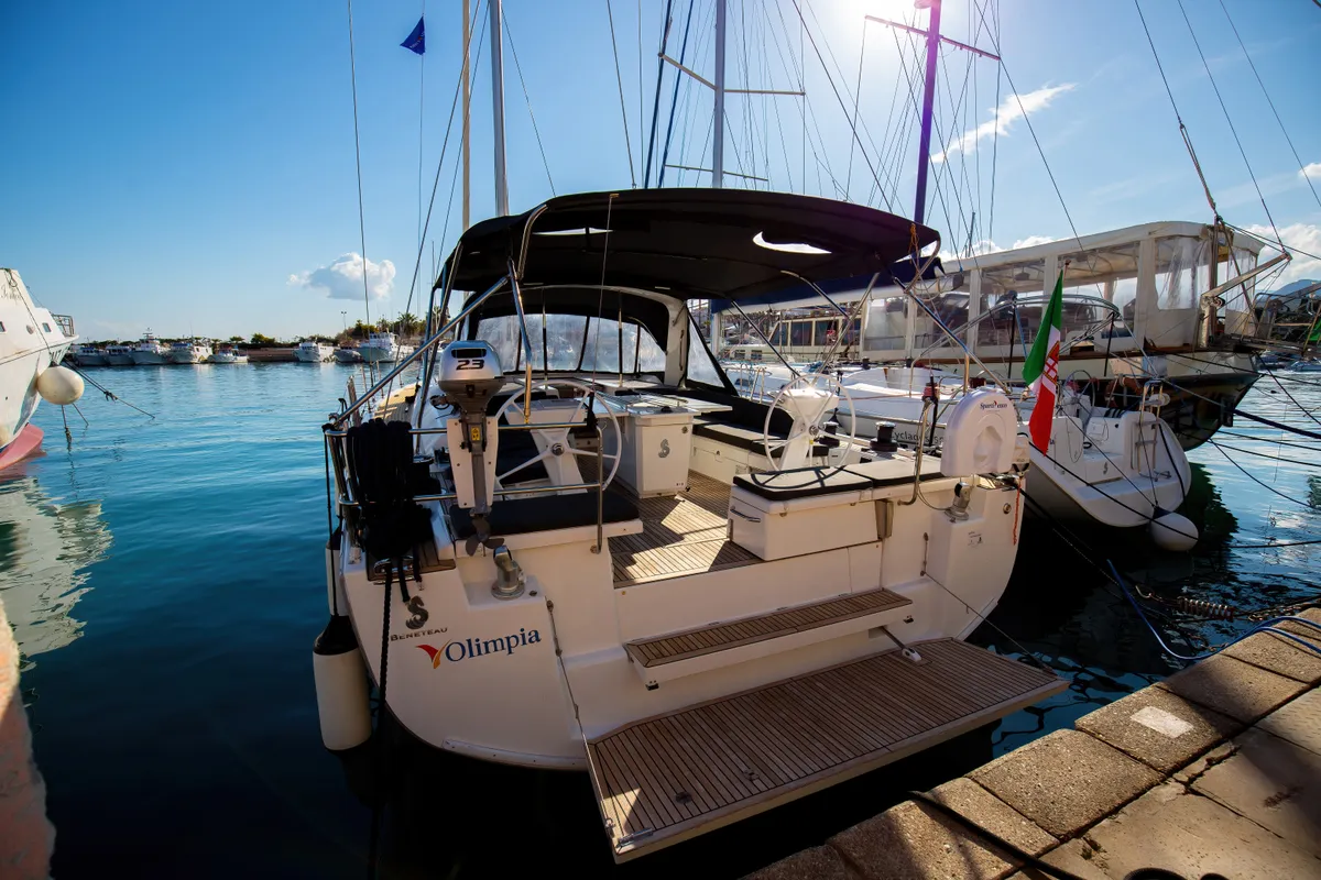 Exterior view of Olimpia, a Beneteau Oceanis 51.1 sailboat at Capo d'Orlando, Italy