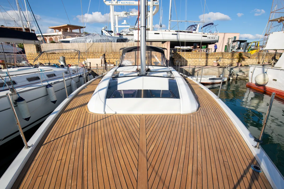 Deck of Olimpia, a Beneteau Oceanis 51.1 sailboat at Capo d'Orlando, Italy