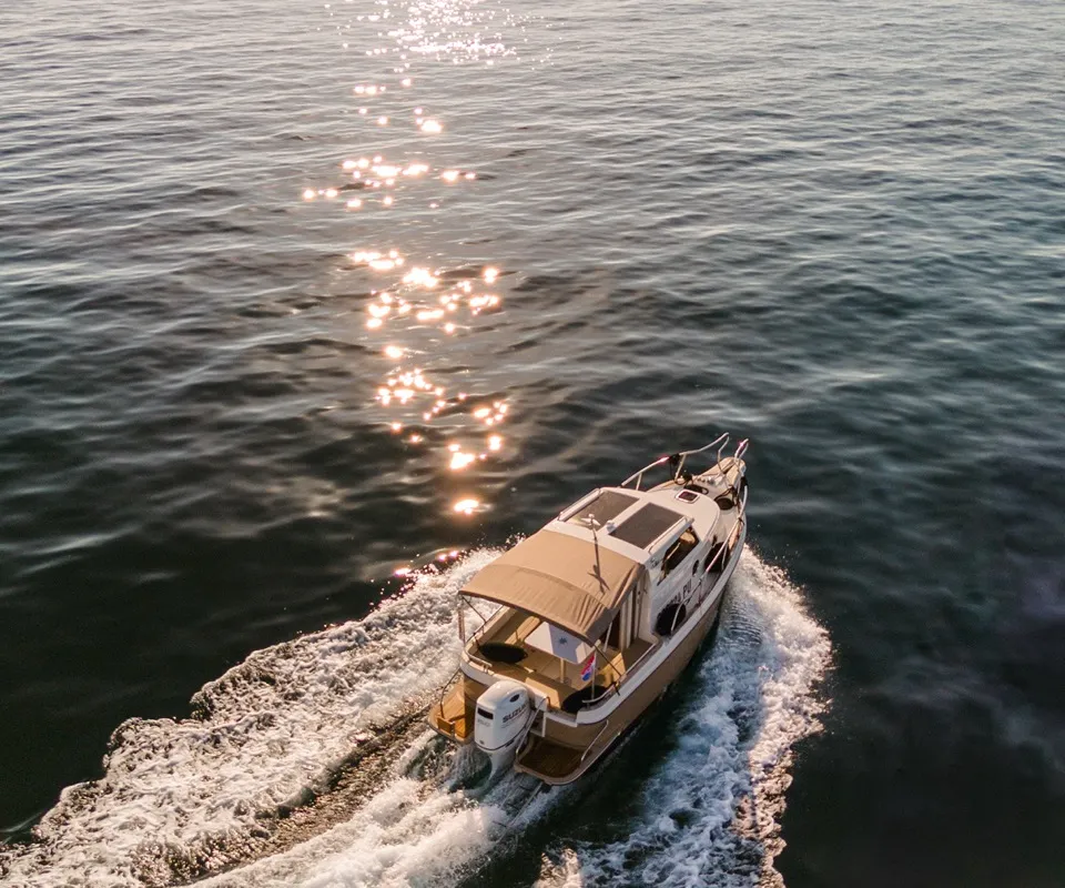 Exterior view of H2, a Leidi 660 motorboat at Pula, Croatia